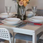 Comfort & Style Center By Renters Апартаменты *