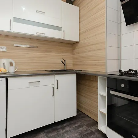 Comfort & Style Center By Renters דירה *