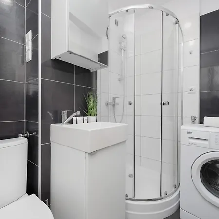 Comfort & Style Center By Renters ורשה