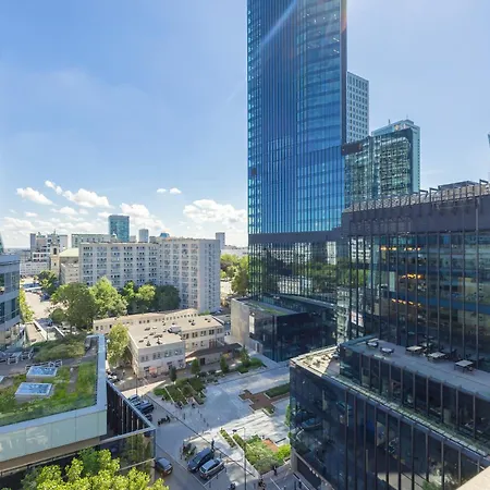 Comfort & Style Center By Renters * ורשה