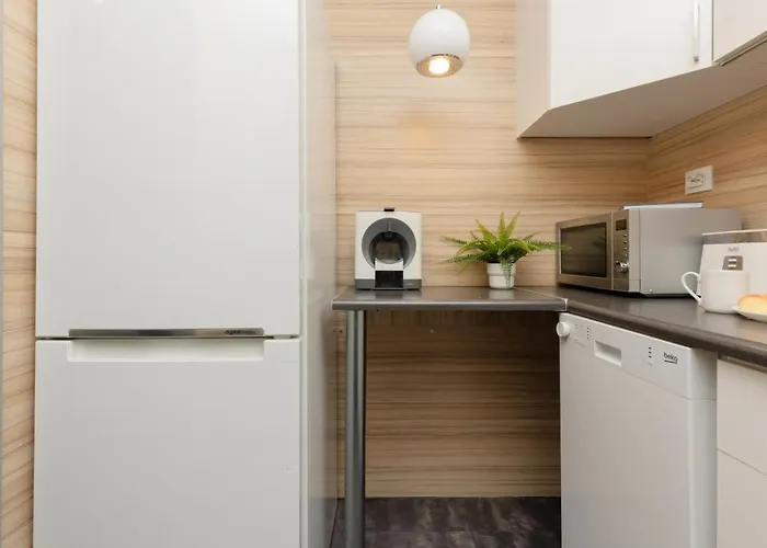 Comfort & Style Center By Renters Apartman