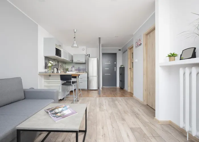 Comfort & Style Center By Renters * Varsó